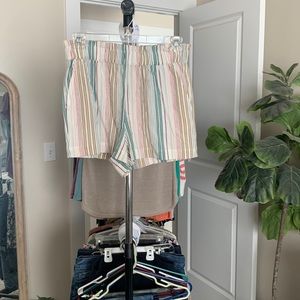 LOFT beachy linen-style high waist shorts stretch waist striped pockets